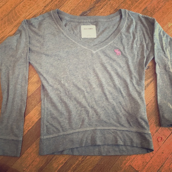 Abercrombie kids v neck - Picture 1 of 1